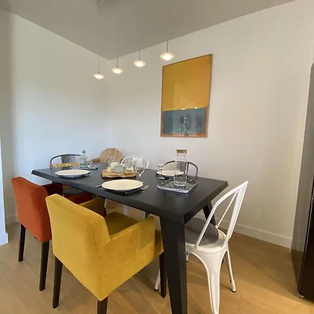 L'Uste, T4 - Plage Et Commerces A Proximite - La Baule Centre - Lb679-002