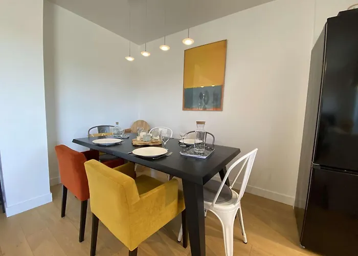 Lb679-002 4 Pieces-6 Couchages - Centre